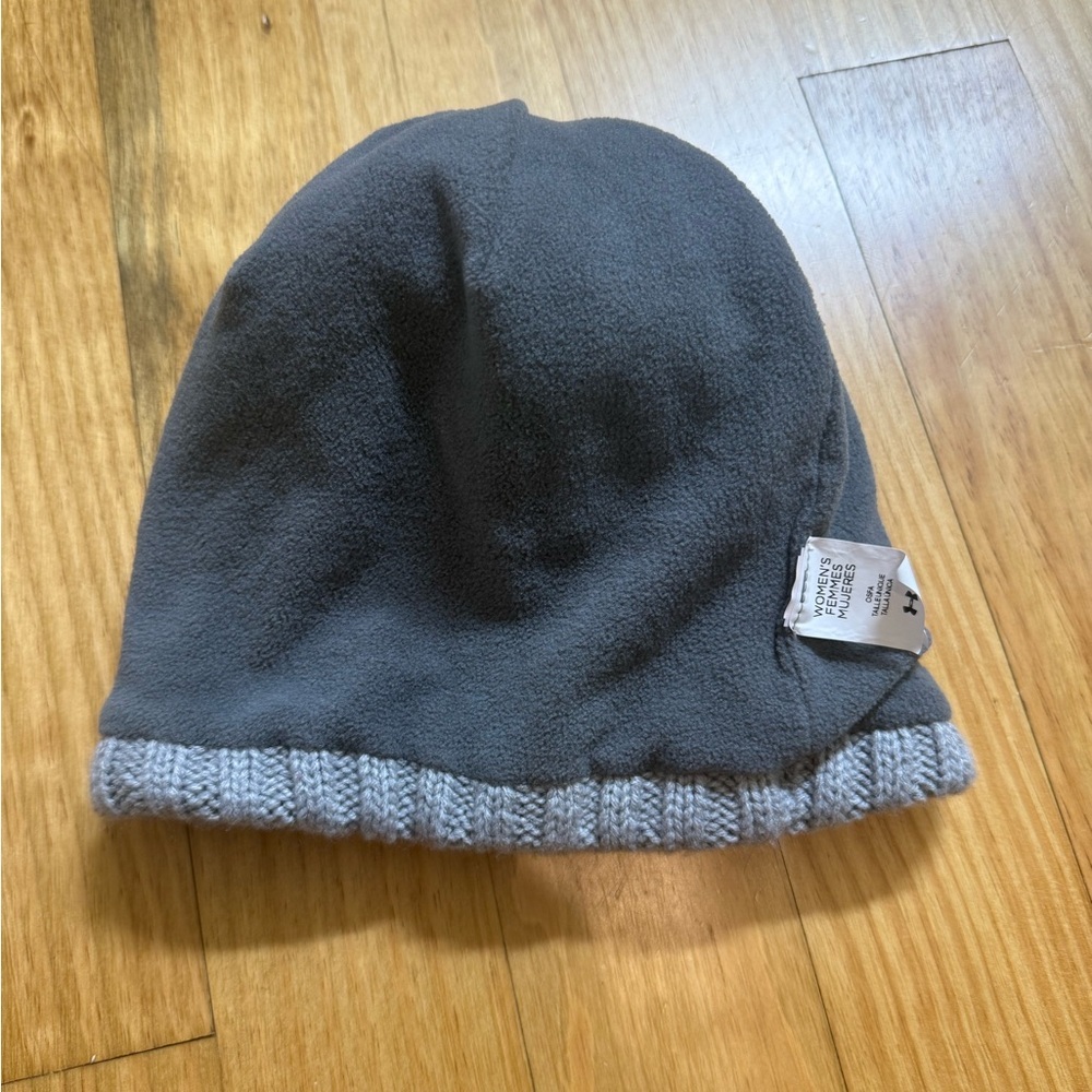 Under Armour Women's Around Town Beanie in gray with a fleece lining - Picture 6 of 6